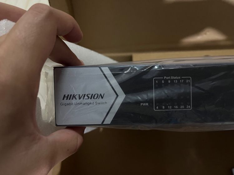 Hikvision DS-3E0524-E(B) 24 Port Gigabit Unmanaged Switch และ Patch Panel 24 Port US-3124A  รูปที่ 7