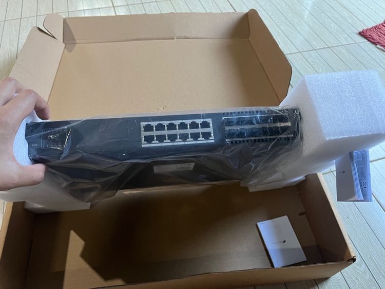 Hikvision DS-3E0524-E(B) 24 Port Gigabit Unmanaged Switch และ Patch Panel 24 Port US-3124A  รูปที่ 5