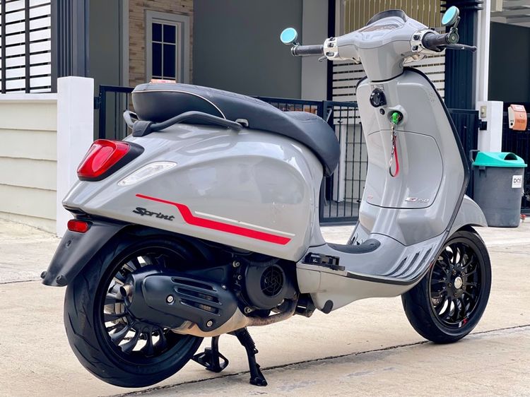 ขาย Vespa Sprint 150 i-Get ABS รถออกมือ1ป้ายแดง รถที่บ้านใช้เองครับ ขายพร้อมโอนเปลี่ยนชื่อให้ด้วยครับฟรีค่าใช้จ่าย รูปที่ 5