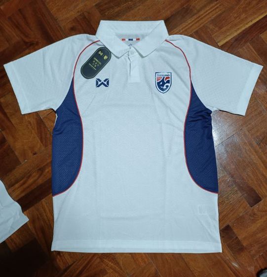 ขาย 790.- รวมส่ง  เสื้อฟุตบอลทีมชาติไทย 2025 Third Kit size XL สีขาว