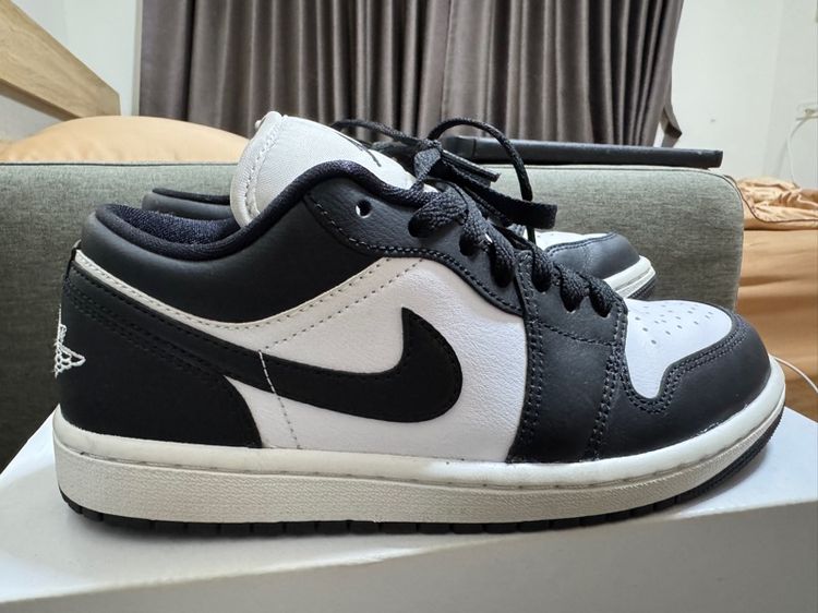 รองเท้าผ้าใบ ดำ หนัง PU UK 5.5 | EU 38 2/3 | US 7 ขายรองเท้า Nike WMNS Air Jordan 1 Low Panda Black White