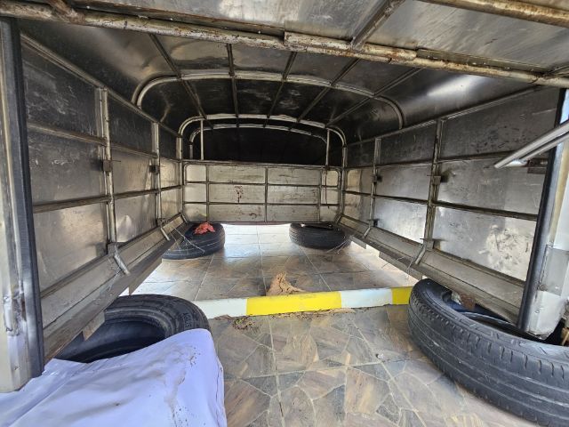 ตู้ทึบโครงเหล็ก Dmax cab 2007 รูปที่ 2
