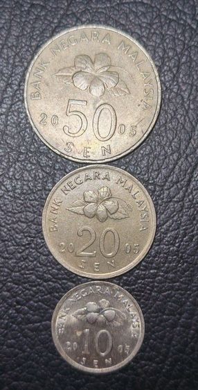 เหรียญ​มาเล​เชีย​ปี2005,50,20,10เซนต์​50เซนต์​ตัวหนังสือขอบเหรียญ​กลับด้าน