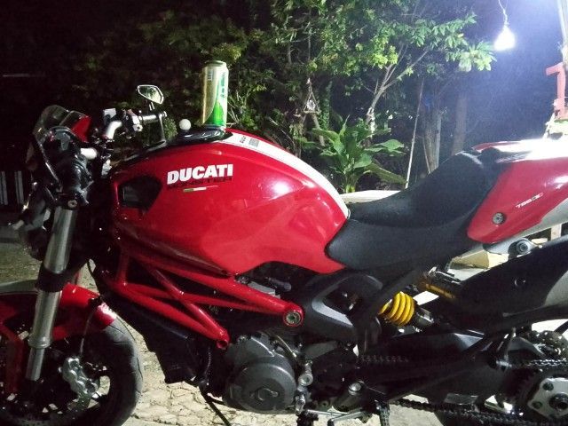 Ducati 796