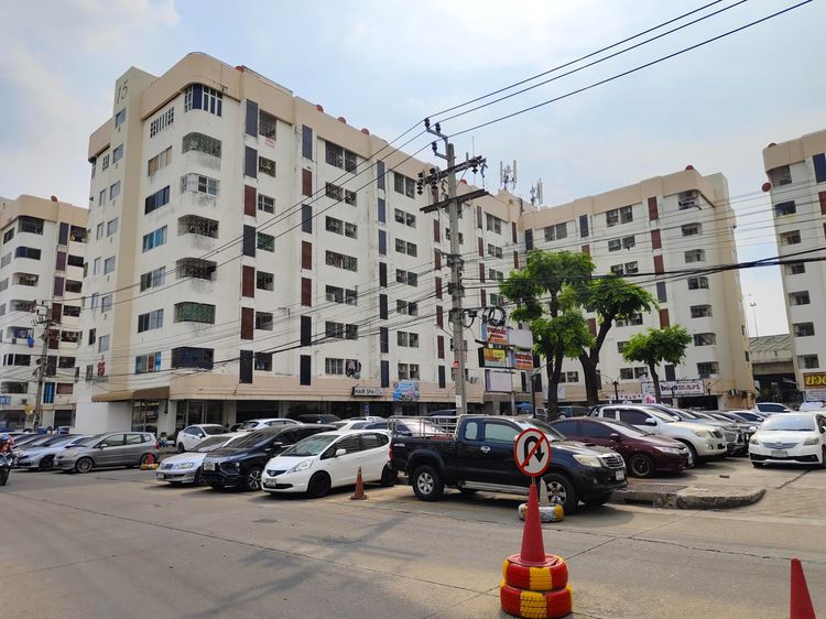 ขายคอนโดถนอมมิตรพาร์ค 24-48ตรม พร้อมเฟอร์ แอร์(อ่านให้ครบก่อนติดต่อนะครับ) รูปที่ 4