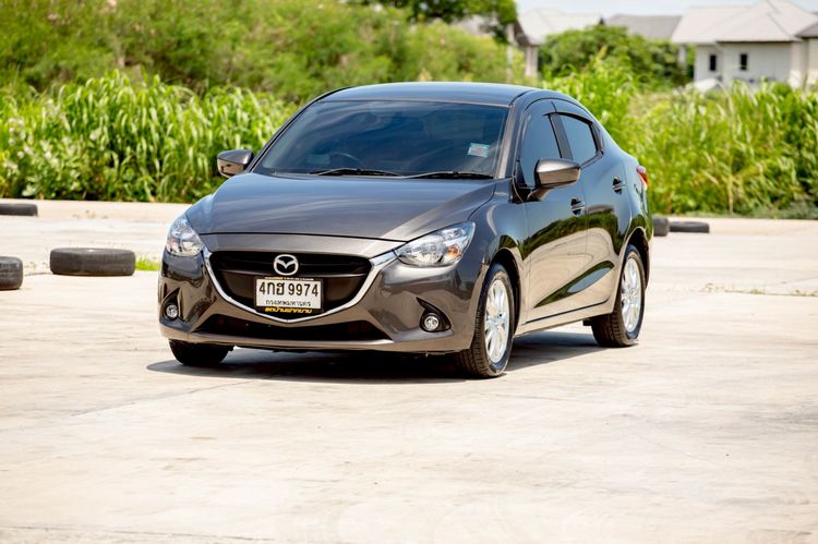 Mazda Mazda 2 2016 1.3 High Plus Sedan เบนซิน ไม่ติดแก๊ส เกียร์อัตโนมัติ น้ำตาล