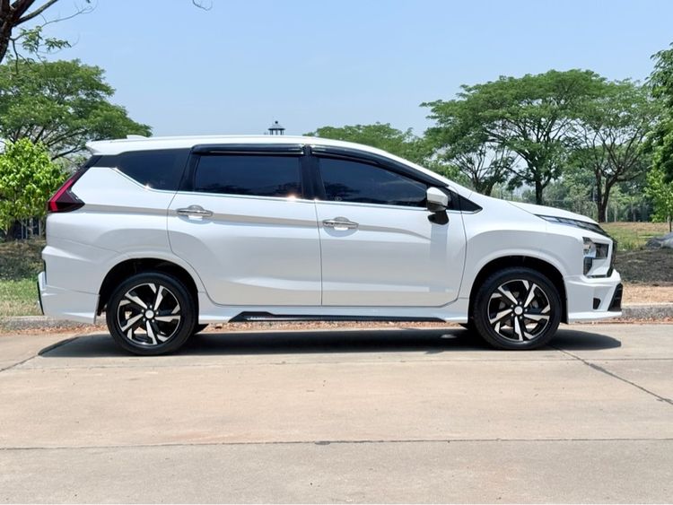 Mitsubishi Xpander 2022 1.5 GT Utility-car เบนซิน เกียร์อัตโนมัติ ขาว รูปที่ 3