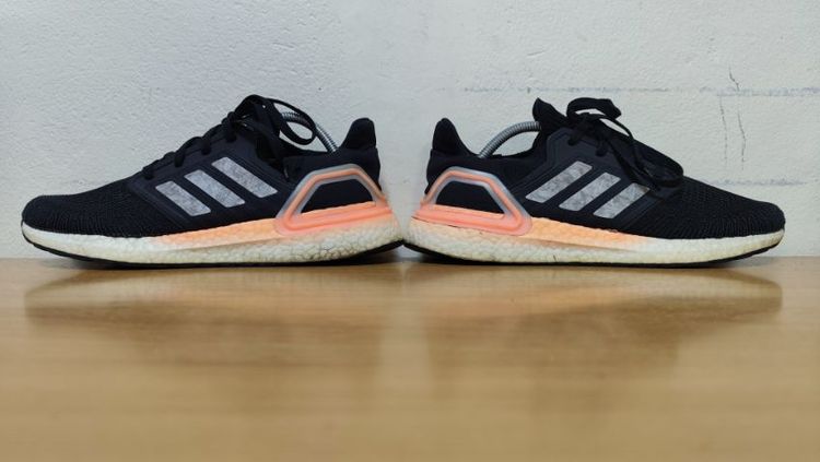 Adidas Ultra Boost 44.0 28.0  แท้ มือสอง รูปที่ 9