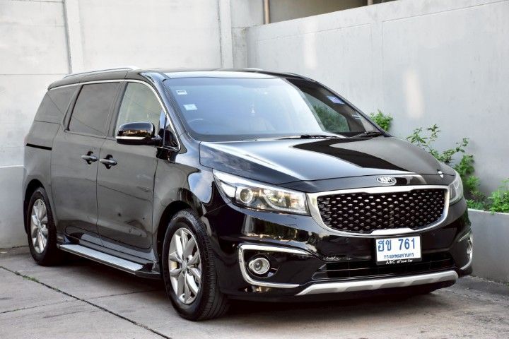 รถ Kia Grand Carnival 2.2 EX สี ดำ