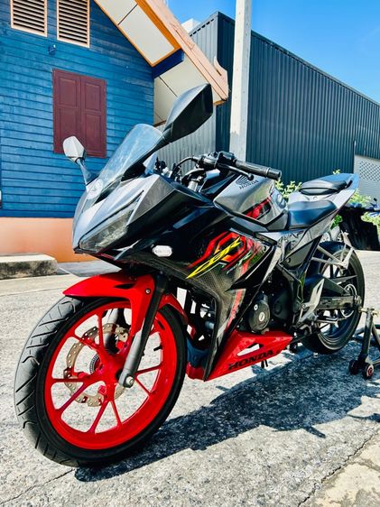 Honda CBR150R Abs ปี2022 กุญแจครบ สด-ผ่อน รูปที่ 5