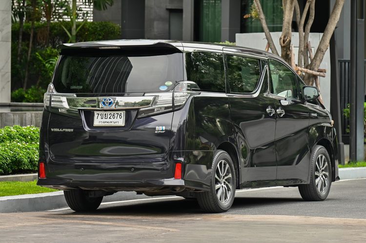 Toyota Vellfire 2016 2.5 Hybrid ZR G Edition E-Four 4WD Van ไฮบริด ไม่ติดแก๊ส เกียร์อัตโนมัติ ดำ รูปที่ 4