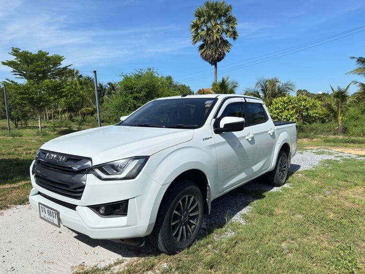 รถ Isuzu D-MAX 1.9 Z สี ขาว