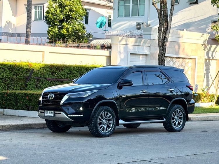 Toyota Fortuner 2020 2.4 G Utility-car ดีเซล ไม่ติดแก๊ส เกียร์อัตโนมัติ ดำ รูปที่ 3