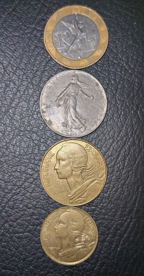 เหรียญ​เก่าสำหรับสะสมฝรั่งเศส​4เหรียญ​10ฟรังก์ส​1989,1ฟรังก์ส​1978,20เซนติเมอสสีทอง1989,10เซน​ติเมอส1997