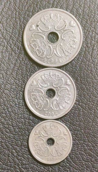เหรียญ​เก่าน่าสะสมประเทศ​เดนมาร์ก​3เหรียญ, 5โครนปี1994,2โครนปี2006,1โครนปี1992 รูปที่ 5