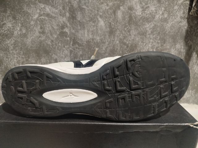Mizuno Morelia M8 TF 100 ปุ่มตัวท็อป หนังจิงโจ้ ไซด์ 42.5 หรือ 270 รูปที่ 6