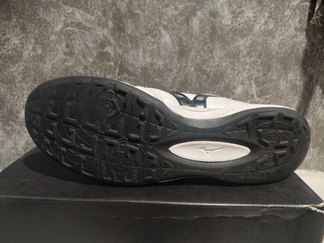 Mizuno Morelia M8 TF 100 ปุ่มตัวท็อป หนังจิงโจ้ ไซด์ 42.5 หรือ 270 รูปที่ 9