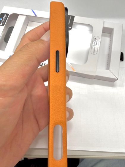 เคส iPhone 16 Pro Max (เคสหนังแท้) รูปที่ 8