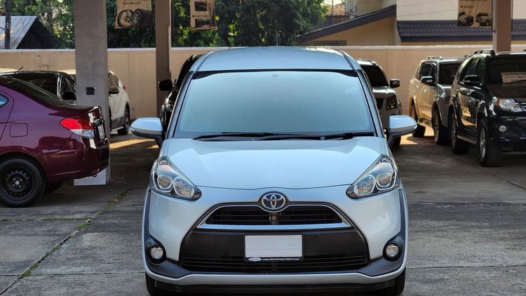 Toyota Sienta 2018 1.5 G Utility-car เบนซิน ไม่ติดแก๊ส เกียร์อัตโนมัติ บรอนซ์เงิน รูปที่ 2