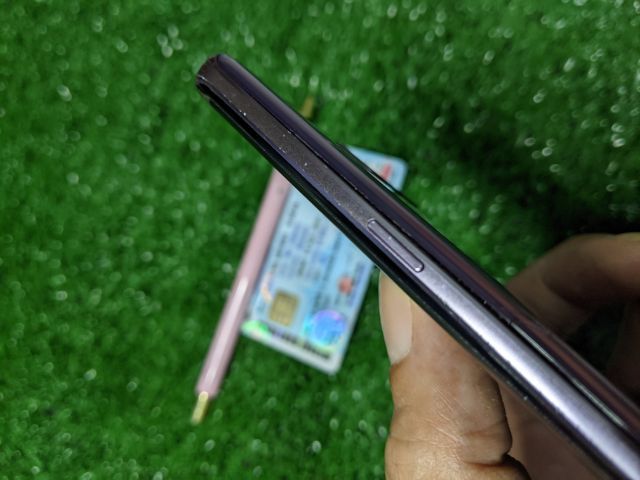 samsung galaxy note 9 ใช้งานได้ปกติแบตเตอรี่เก็บไฟฝาหลังแตกนอกนั้นใช้งานได้ปกตินัดรับได้เขตสายไหมถนนจตุโชติหรือจัดส่งผ่านทางเคอรี่ได้ครับ รูปที่ 8