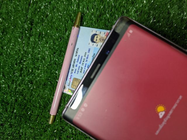 samsung galaxy note 9 ใช้งานได้ปกติแบตเตอรี่เก็บไฟฝาหลังแตกนอกนั้นใช้งานได้ปกตินัดรับได้เขตสายไหมถนนจตุโชติหรือจัดส่งผ่านทางเคอรี่ได้ครับ รูปที่ 5