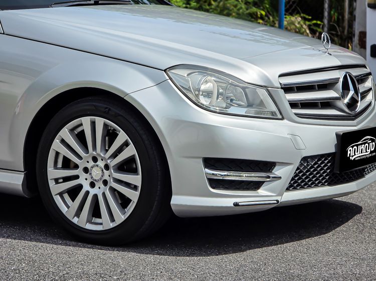 Mercedes-Benz C-Class 2013 C200 CGI Sedan เบนซิน ไม่ติดแก๊ส เกียร์อัตโนมัติ เทา รูปที่ 2