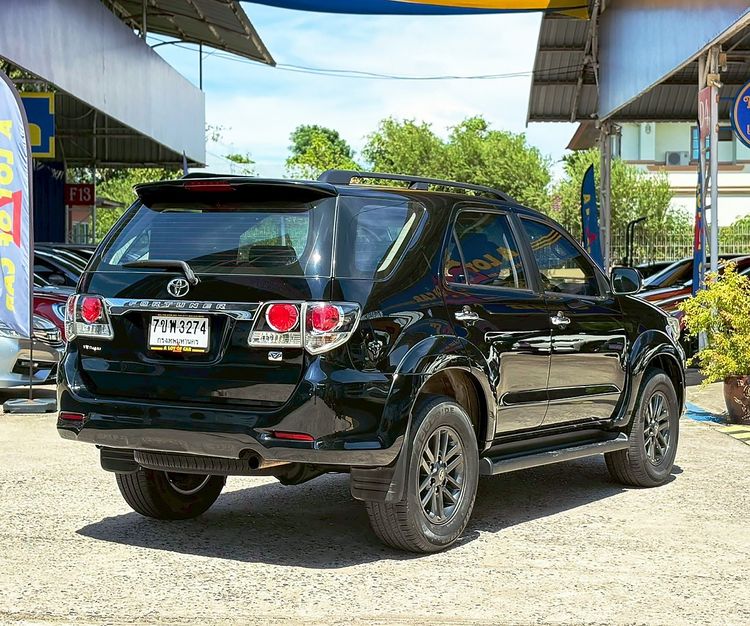 Toyota Fortuner 2015 2.5 V Utility-car ดีเซล ไม่ติดแก๊ส เกียร์อัตโนมัติ ดำ รูปที่ 3