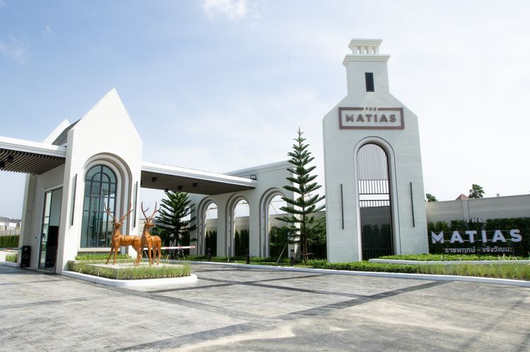 ขายบ้านหรูติดถนนใหญ่ราชพฤกษ์ โครงการ The Matias (ราชพฤกษ์-แจ้งวัฒนะ) สไตล์ Dutch Colonial ใกล้ทางด่วนศรีรัช
