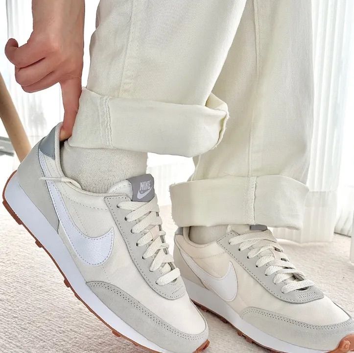 รองเท้าผ้าใบ อื่นๆ อื่นๆ UK 3.5 | EU 36 | US 5 Nike Daybreak