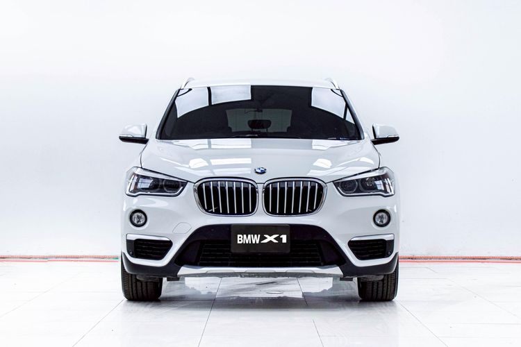 BMW X1 2019 2.0 sDrive18d xLine Utility-car ดีเซล ไม่ติดแก๊ส เกียร์อัตโนมัติ ขาว รูปที่ 4