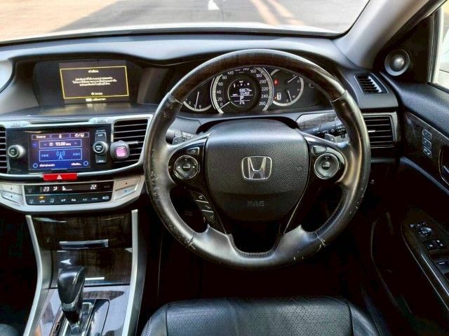 Honda Accord 2013 2.4 EL i-VTEC Sedan เบนซิน เกียร์อัตโนมัติ ขาว รูปที่ 4