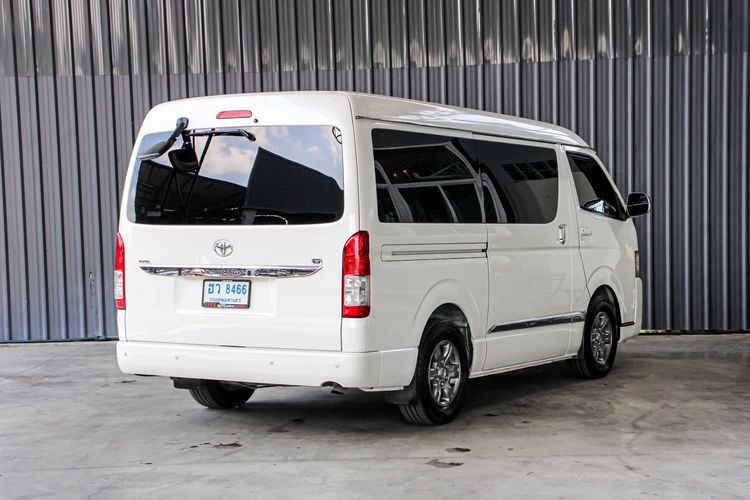 Toyota Ventury 2016 3.0 G Van ดีเซล ไม่ติดแก๊ส เกียร์อัตโนมัติ ขาว รูปที่ 4
