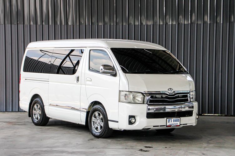 Toyota Ventury 2016 3.0 G Van ดีเซล ไม่ติดแก๊ส เกียร์อัตโนมัติ ขาว รูปที่ 3