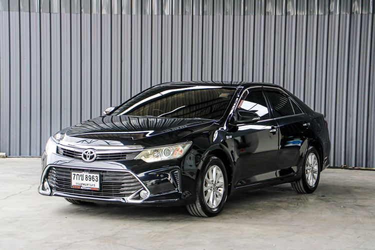 รถ Toyota Camry 2.0 G สี ดำ