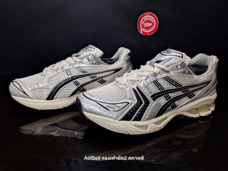 รองเท้า Asics แท้ 💯 เบอร์ 40.5 US 7.5 cm 25.5 คนเท้า 25-26 cm ใส่ได้ครับ สภาพดีมาก พื้นเต็ม น้ำหนักเบา ทรงสวย หายากน่าสะลมครับ รูปที่ 2