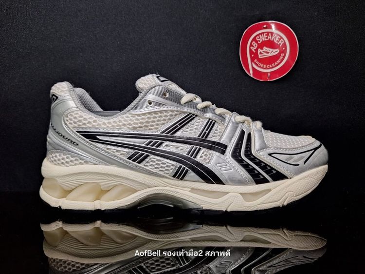 รองเท้า Asics แท้ 💯 เบอร์ 40.5 US 7.5 cm 25.5 คนเท้า 25-26 cm ใส่ได้ครับ สภาพดีมาก พื้นเต็ม น้ำหนักเบา ทรงสวย หายากน่าสะลมครับ
