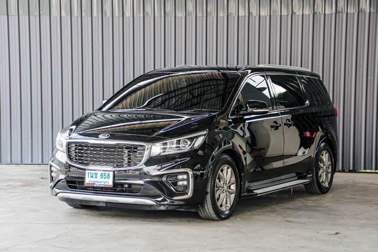 Kia Grand Carnival 2020 2.2 EX Van ดีเซล ไม่ติดแก๊ส เกียร์อัตโนมัติ ดำ