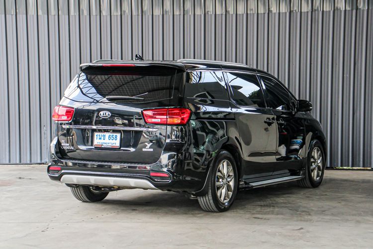 Kia Grand Carnival 2020 2.2 EX Van ดีเซล ไม่ติดแก๊ส เกียร์อัตโนมัติ ดำ รูปที่ 4