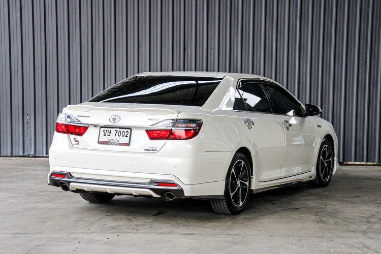 Toyota Camry 2015 2.0 G Extremo Sedan เบนซิน ไม่ติดแก๊ส เกียร์อัตโนมัติ ขาว รูปที่ 4