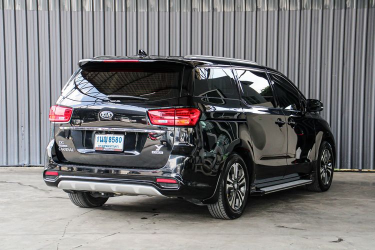 Kia Grand Carnival 2019 2.2 SXL Van ดีเซล ไม่ติดแก๊ส เกียร์อัตโนมัติ ดำ รูปที่ 4
