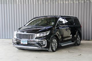 KIA GRAND CARNIVAL 2.2 SXL 2019 1นญ-8580 มือแรกออกห้าง รถครอบครัวสุดพรีเมี่ยม ท็อปสุด Sunroof ไมล์น้อย ออฟชั่นจัดเต็ม ประตูไฟฟ้า 3 บาน