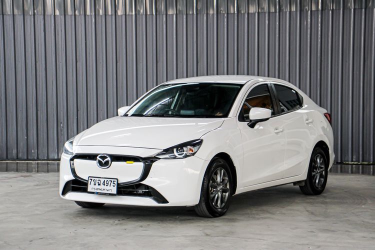 รถ Mazda Mazda 2 1.3 Skyactiv-G S Sedan สี ขาว