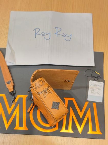 Used  MCM Aren Maxi MN VIEW Lanyard Fit Coใช้ครั้งเดียว รูปที่ 8