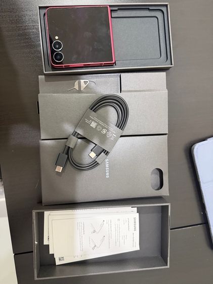 Samsung Galaxy Flip7 รูปที่ 3