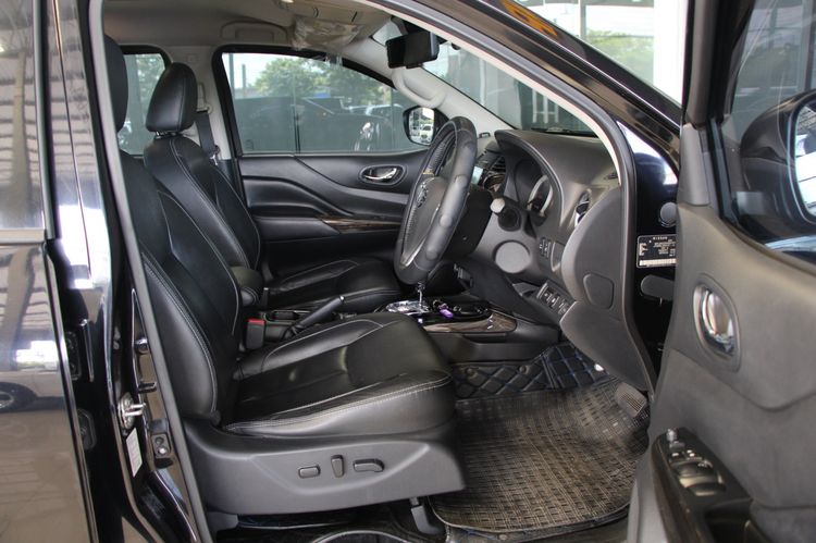 Nissan Terra 2019 2.3 VL Utility-car ดีเซล ไม่ติดแก๊ส เกียร์อัตโนมัติ ดำ รูปที่ 3