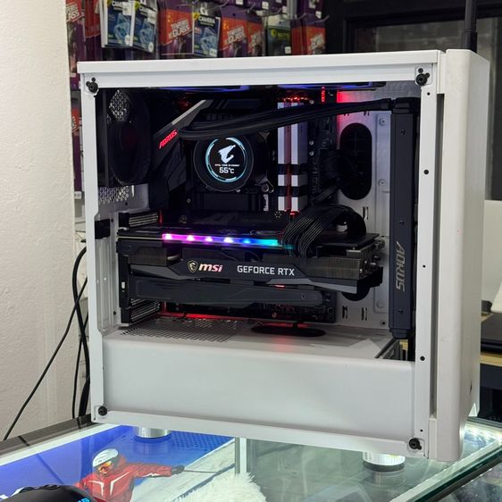 notebook PC gaming หลายรายการ