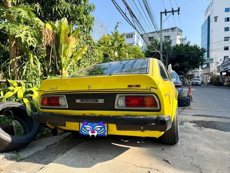 Nissan Datsuns 1979 รุ่นย่อยอื่นๆ Sedan เบนซิน ไม่ติดแก๊ส เกียร์ธรรมดา เหลือง รูปที่ 4