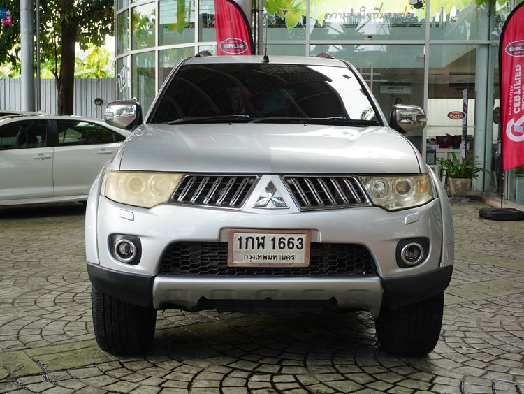 รถ Mitsubishi Pajero Sport 2.5 GT สี เทา