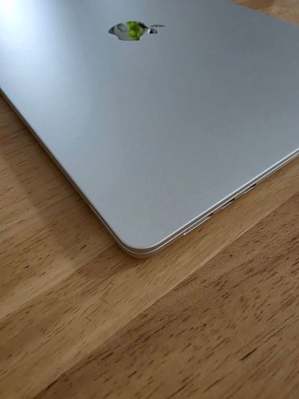 Macbook Air 15-inch M4 สี Silver 256GB รูปที่ 6