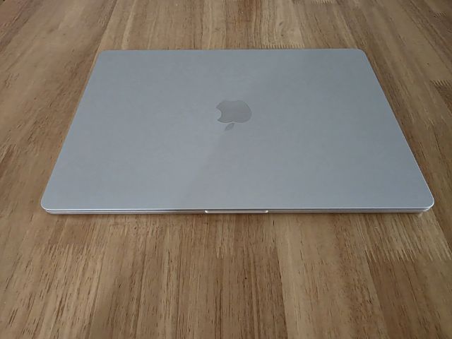 Macbook Air 15-inch M4 สี Silver 256GB รูปที่ 11